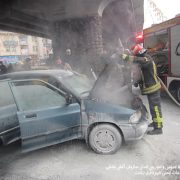 آتش سوزی خودروی پراید در بلوار شهید بهشتی رشت