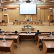 رئیس ستاد مدیریت و مقابله با کرونا گیلان: واکسیناسیون کادر درمان و اقشار آسیبپذیر جامعه