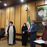 تقدیر از اداره کل بیمه سلامت گیلان به عنوان دستگاه برتر ترویج فرهنگ نماز