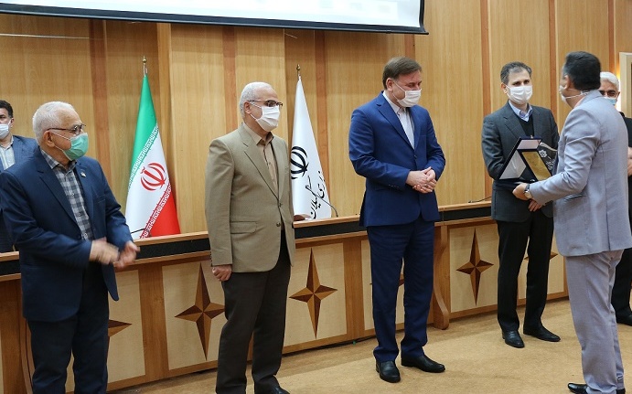 مدیر کل نوسازی مدارس استان گیلان : خیرین عنصر فعال در تامین زیرساخت های آموزشی و توسعه پایدار کشور هستند