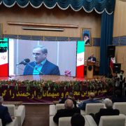 دکتر دلق پوش در مراسم تجلیل از صادرکنندگان نمونه استان گیلان گفت: صادرات، پروازی برای جهانی شدن و بلوغ صنعتی است