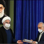 تقدیر  رئیس جمهور از وزیر اقتصاد برای توسعه دولت الكترونیك ‌و شفافیت در وزارت اقتصاد