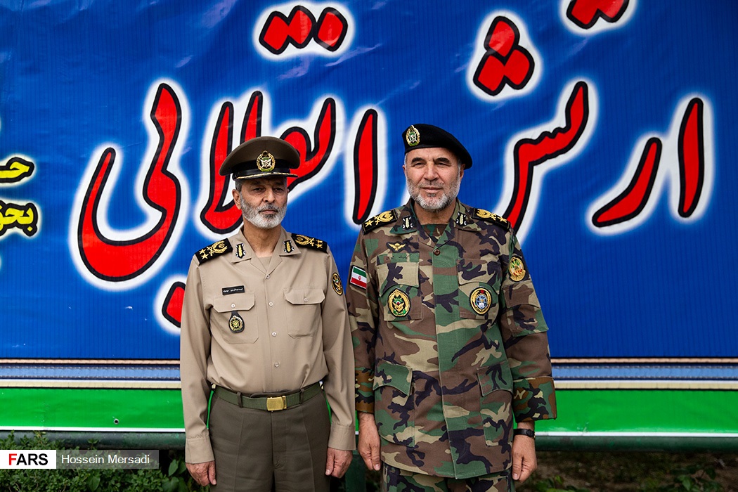 امیر سرتیپ حیدری روز ارتش را به امیر سرلشکر موسوی تبریک گفت