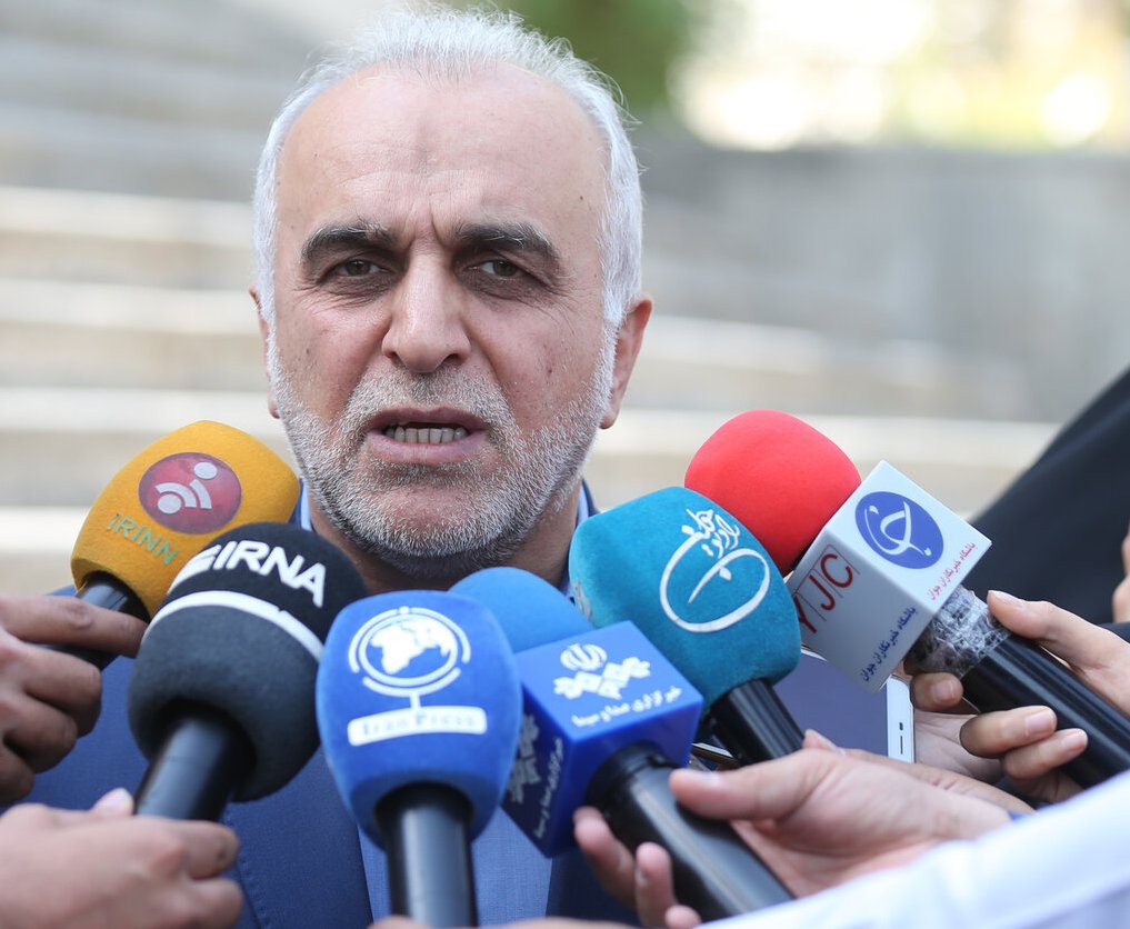 وزیر اقتصاد : حدود ۱۰۰ هزار میلیارد تومان از دارایی های دولت در سال جاری آماده واگذاری به بخش خصوصی است