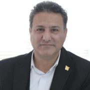 معاون فنی مهندسی شرکت انبوه سازان آرش: بحران کرونا و نوسان قیمتها مانع پیشرفت پروژه های آرش نشد