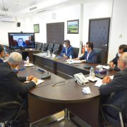گفتگوی اینترنتی مدیرعامل منطقه آزاد انزلی با سفیر ایران در اسلو نروژ