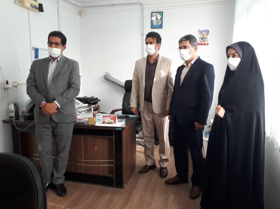 فرماندار آستانه اشرفیه : اجرای کامل نسخه نویسی الکترونیک گامی بلند درارتقاءخدمات بیمه سلامت است