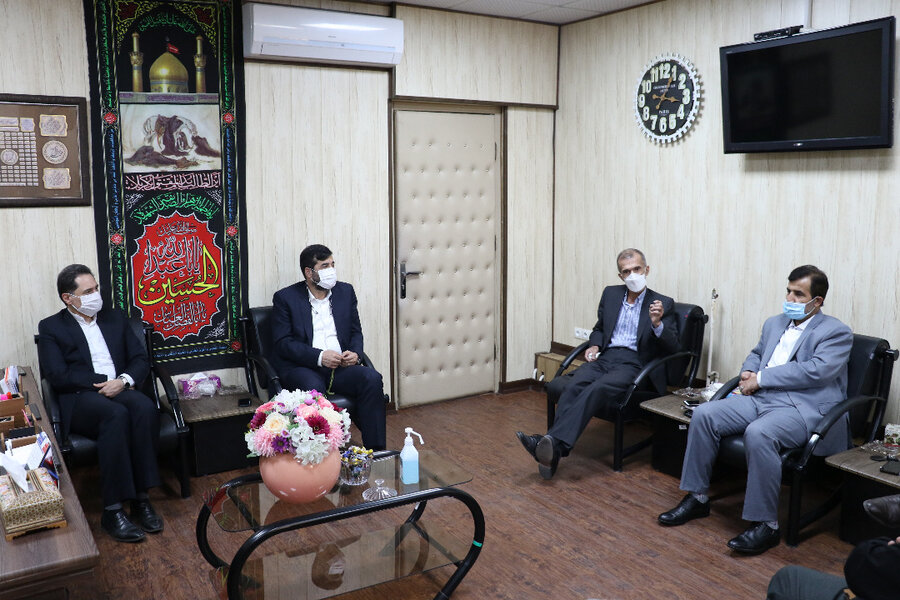 دیدار نماینده بندر انزلی با مدیرکل بهزیستی استان گیلان