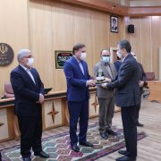 نوسازی، توسعه و تجهیز مدارس گیلان دستگاه برتر جشنواره شهید رجایی استان شد