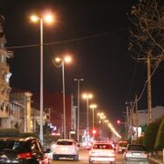پایداری شبكه های توزیع برق گیلان با تعدیل و بهینه سازی روشنایی معابر