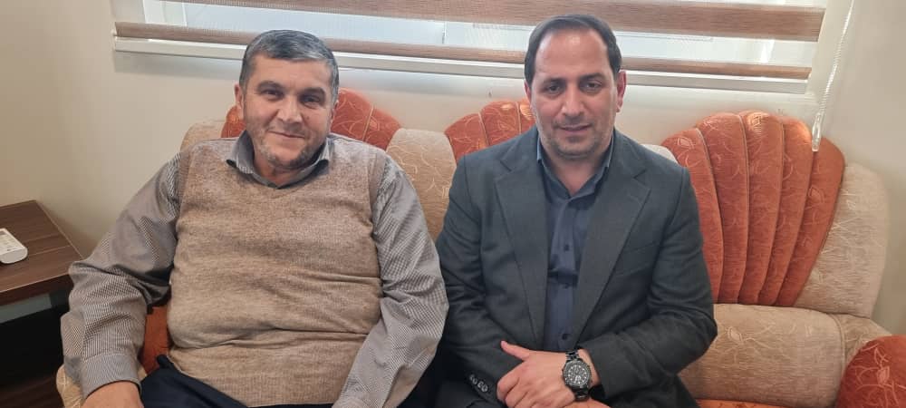 دیدارصمیمانه فرمانده گیلانی محرومیت زدایی ارتش با دبیر قرارگاه محرومیت‌زدایی سپاه