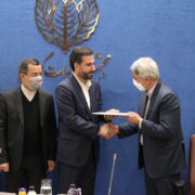 حجم فساد در شرکت دخانیات ایران با آب دریای کاسپین پاک نمی شود