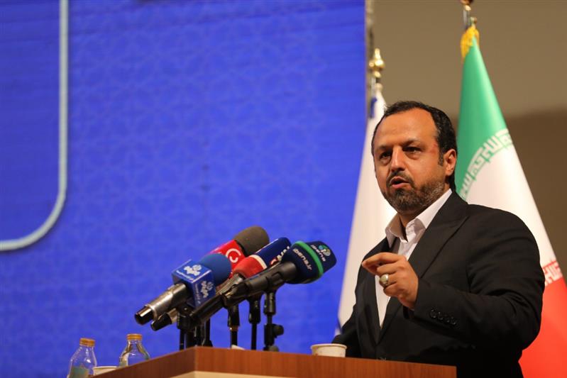 مدیر بانکی که حذف ضامن از وام های خرد را اجرا نکند ، برکنار می شود