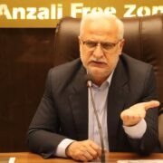 حضور بیش از یک میلیون گردشگر نوروزی در منطقه آزاد انزلی