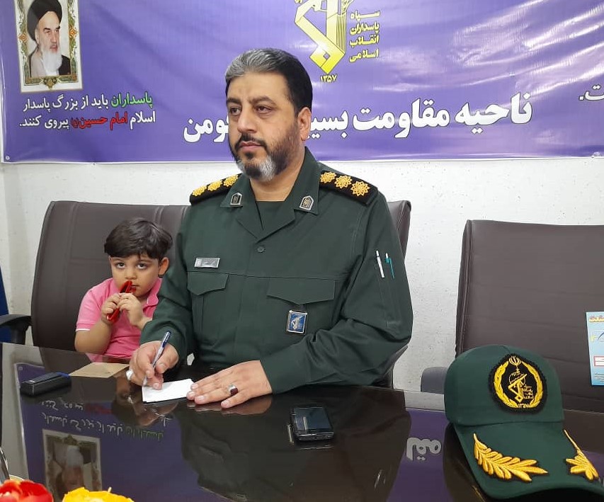 پویش “سلام فرمانده”در میدان اصلی شهر فومن اجرا می شود