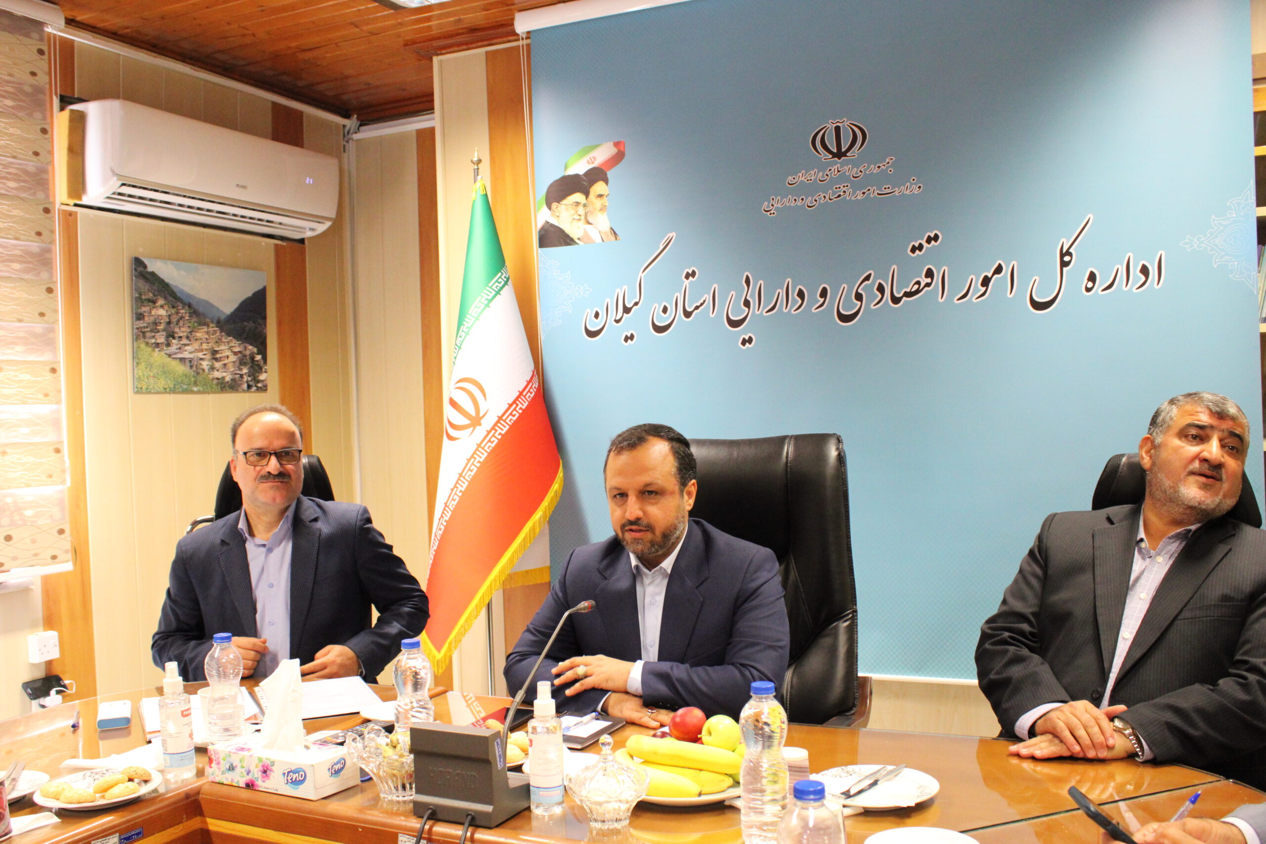 تقویت نظارت مدیران بر كاركنان ادارات برای پیشگیری از تخلفات اداری