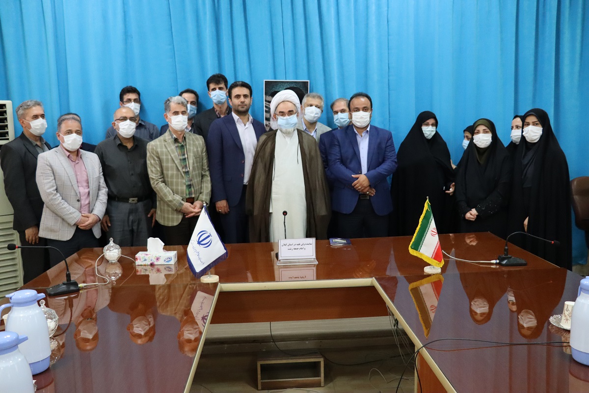 دیدار مدیران درمان و بیمه ای گیلان با نماینده ولی فقیه در استان