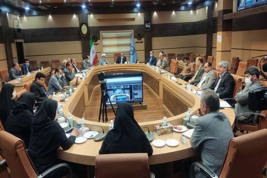 ایستادگی کادر سلامت در دوران کرونا با ایثار و روحیه جهادی