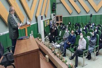 تقویت ظرفیت‌های علمی و تربیتی در ضیافت اندیشه