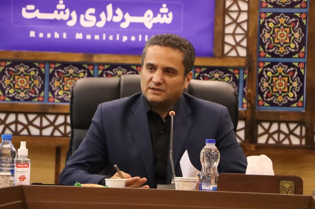 ادامه روند نهضت آسفالت با تلاش بی‌وقفه ناوگان عمرانی و مناطق شهرداری