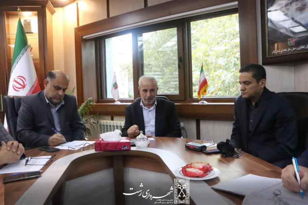 آغاز پروژه رفیوژ میانی جاده تهران تا چند روز آینده