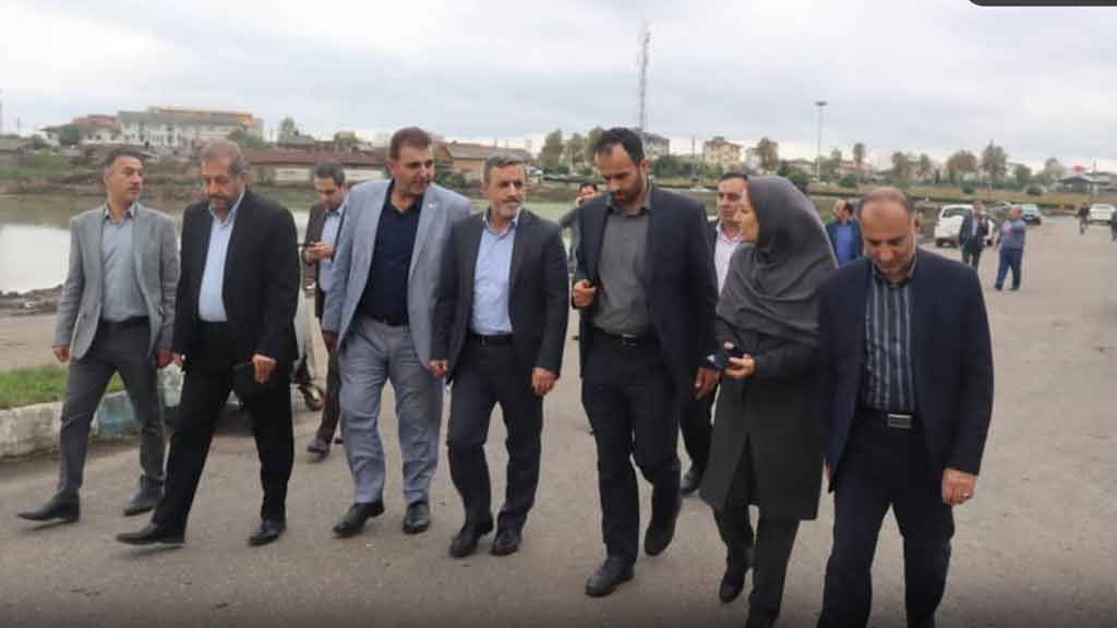 بازدید معاون وزیر راه و شهرسازی از محور بازآفرینی تالاب عینک