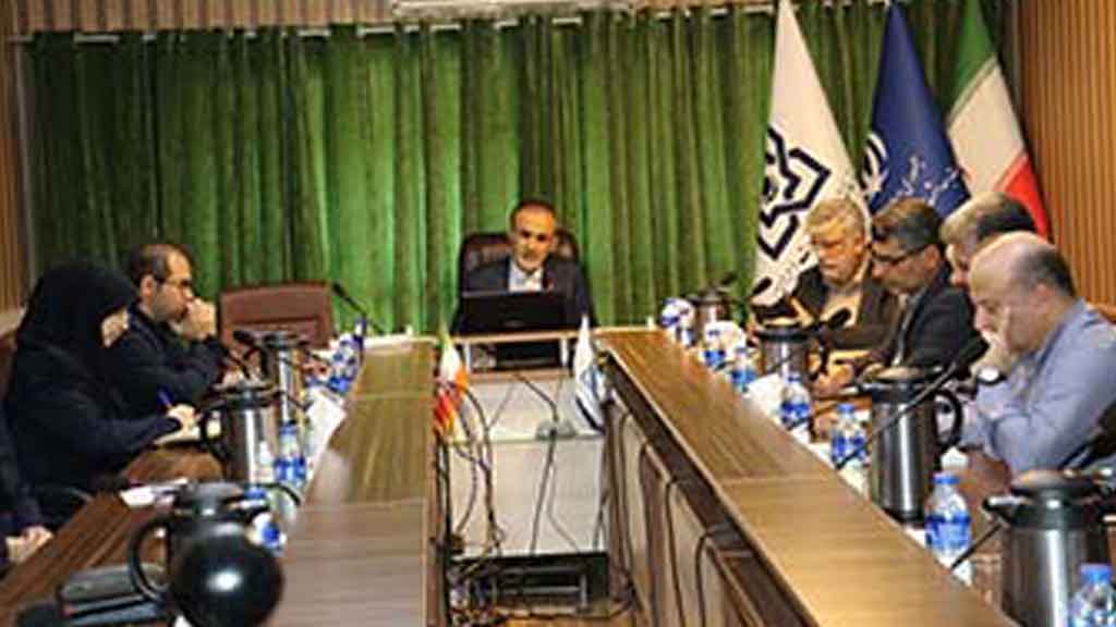 نقش آموزش در کاهش اقلام دارویی و آزمایش پزشکان انکارناپذیر است