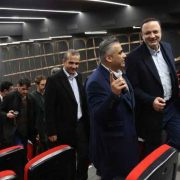 دبیر شورای عالی مناطق آزاد کشور : آرش مال از جذابیت های فاز تجارت و گردشگری منطقه آزاد انزلی است