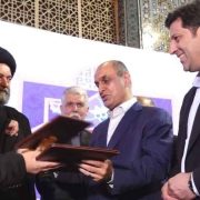 تفاهم‌نامه خواهرخواندگی شهرهای لاهیجان و اردبیل با حضور وزیر فرهنگ و ارشاد اسلامی امضا شد